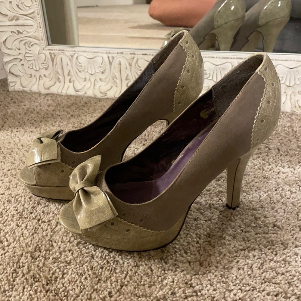 Madden Girl Heels Size 10